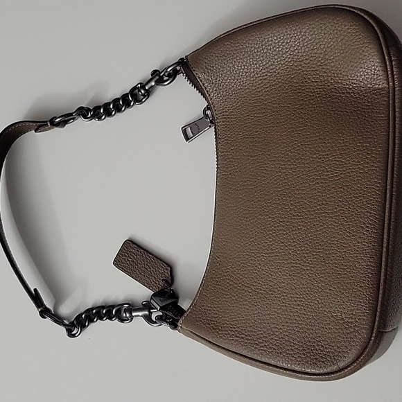 NWOT Coach Brown Pebbled Leather Shoulder Bag With Short Stap Only - Picture 5 of 13